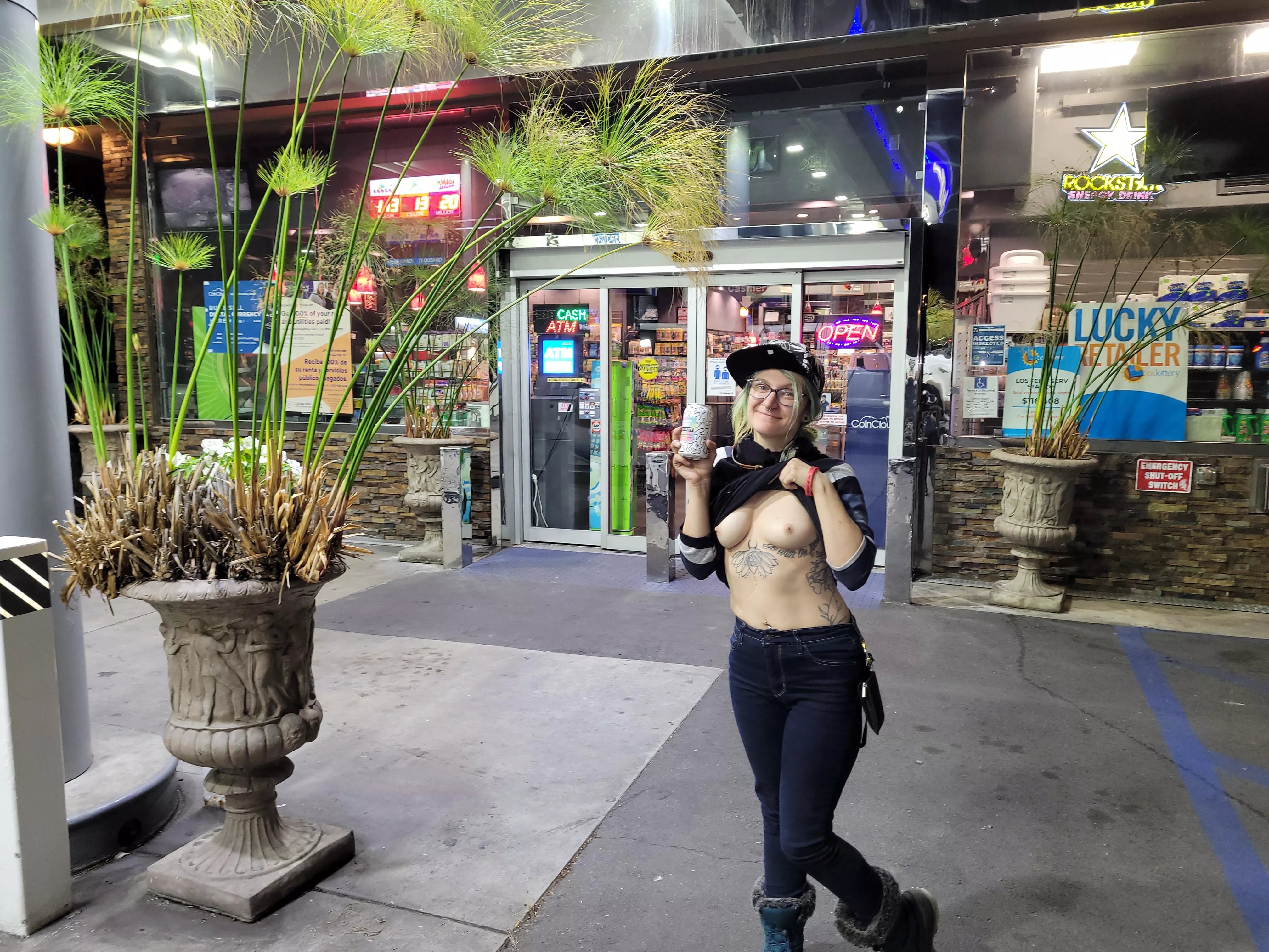 Showing off titties for some unicorn tears