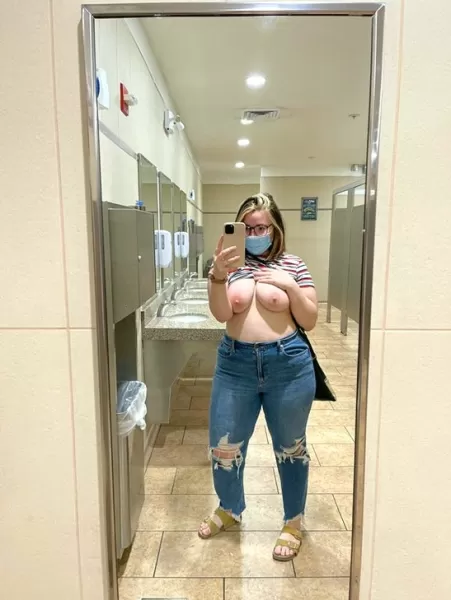 Shy girl being not so why if you wanna see something special add my snapchat aridcross