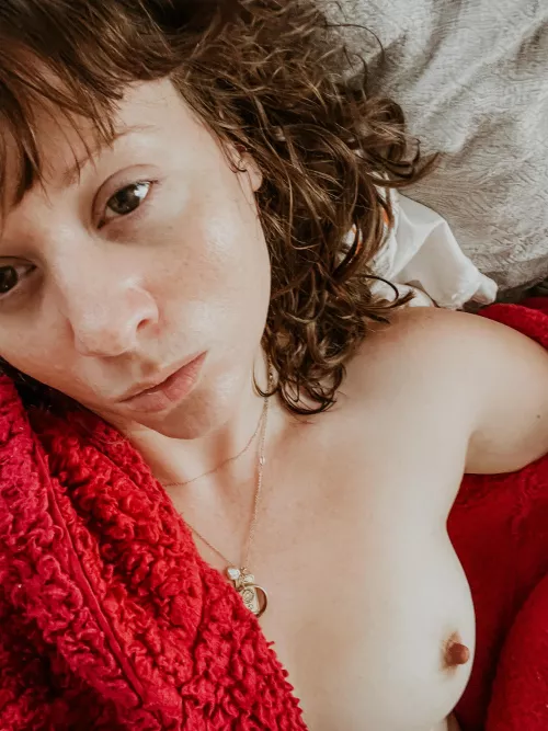 Sick for the holidays, but still comfy 🛏