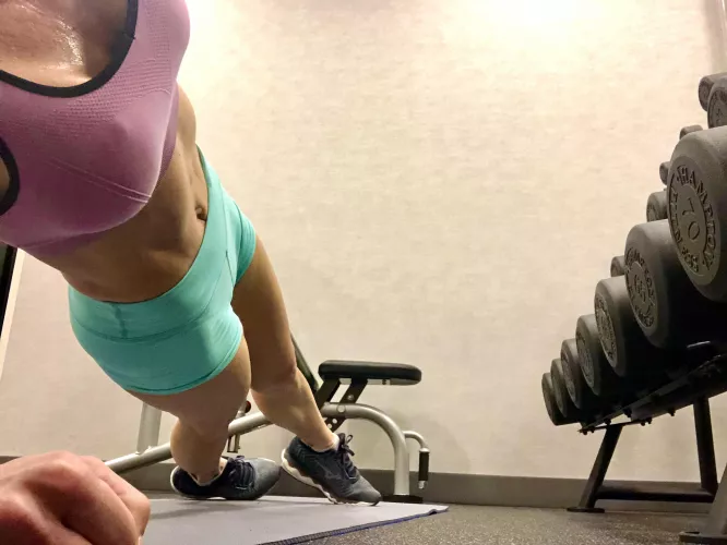 Side plank stumble.. But I kept my more engaged! lol can't stop me ha ha