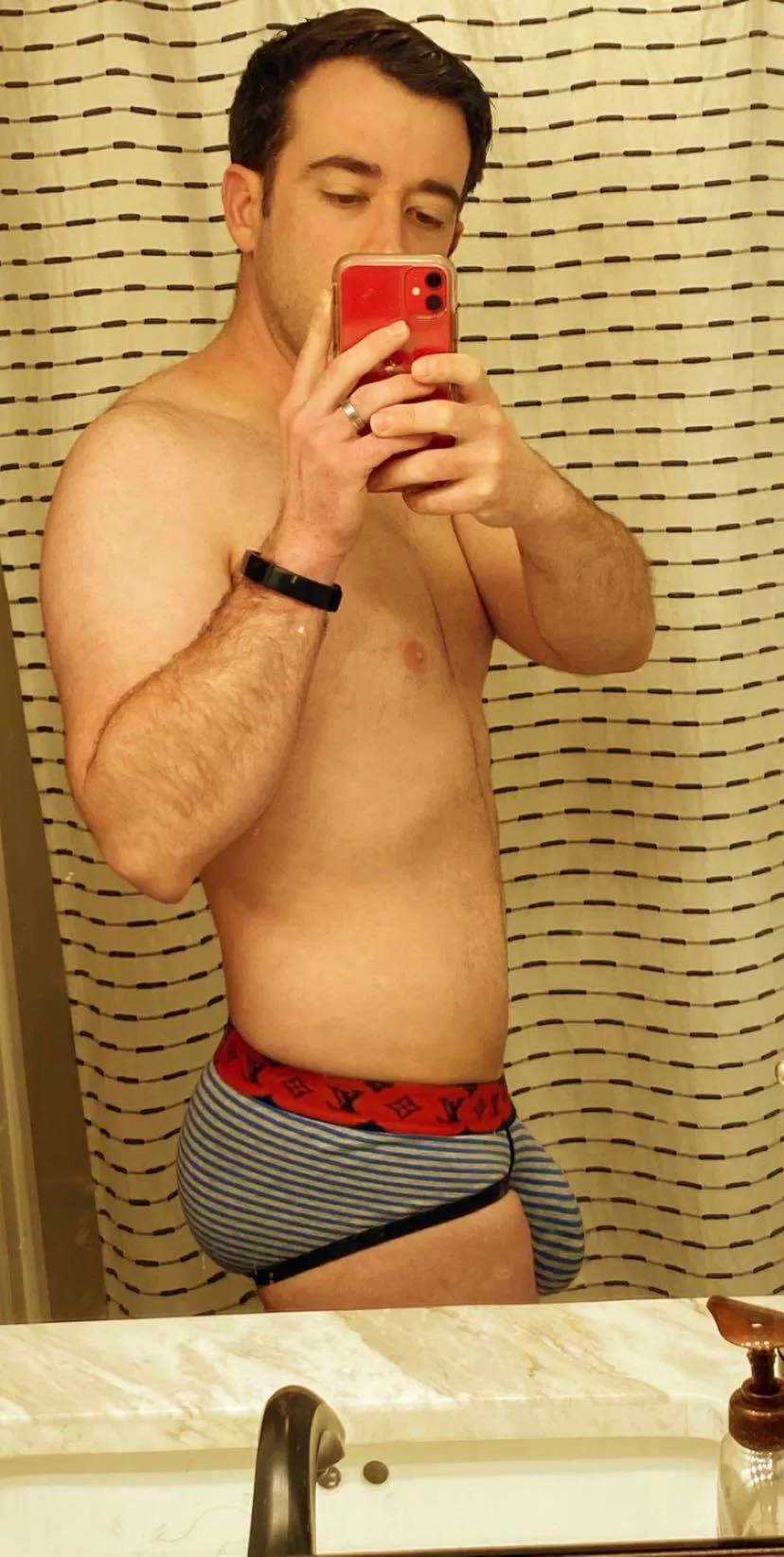 Since everyone seemed to like my last post: Louis Vuitton always makes the booty look better