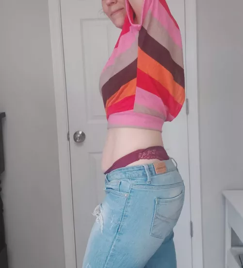 Since it is Valentine's Day I figured I would dress the part, while also dressing the part for PTA meetings 😂