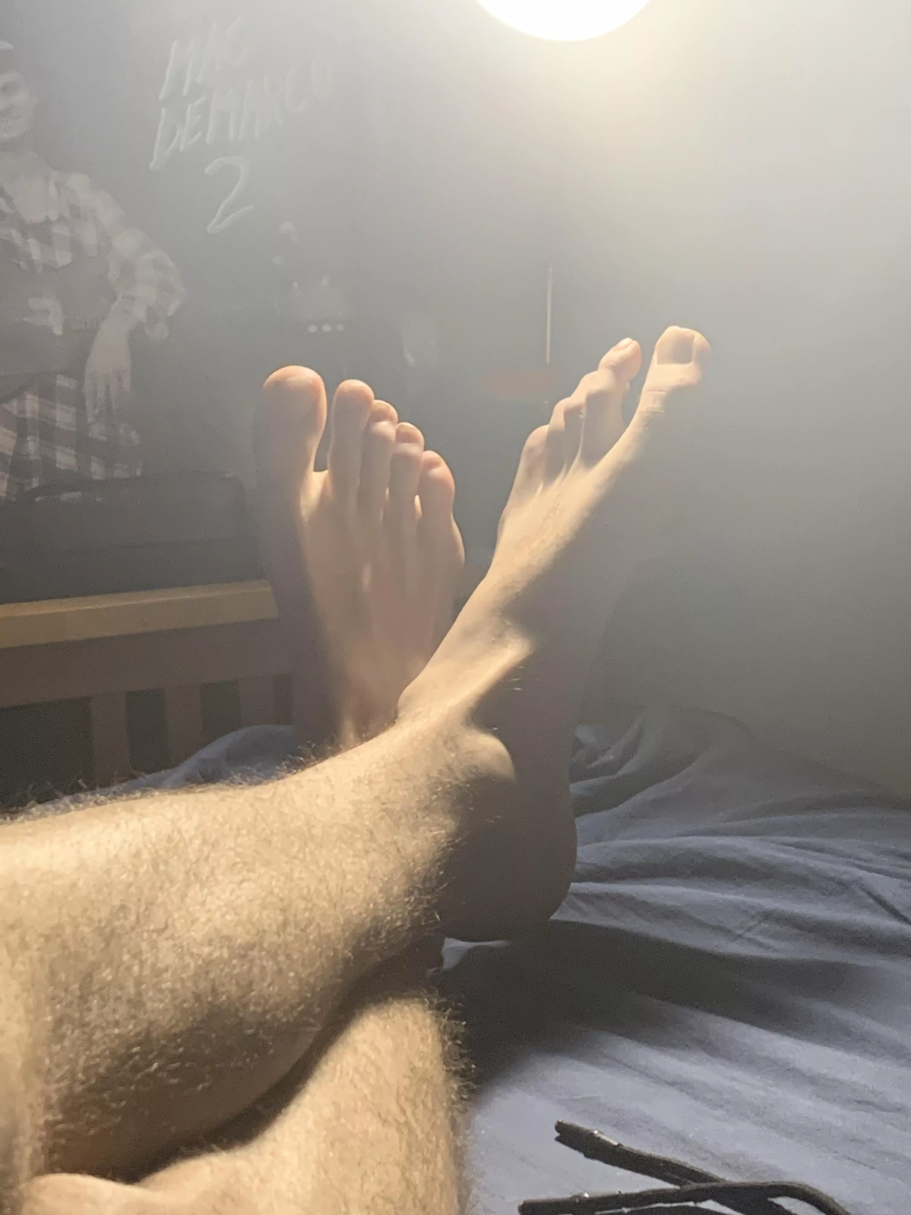 Size 16, 19 years old