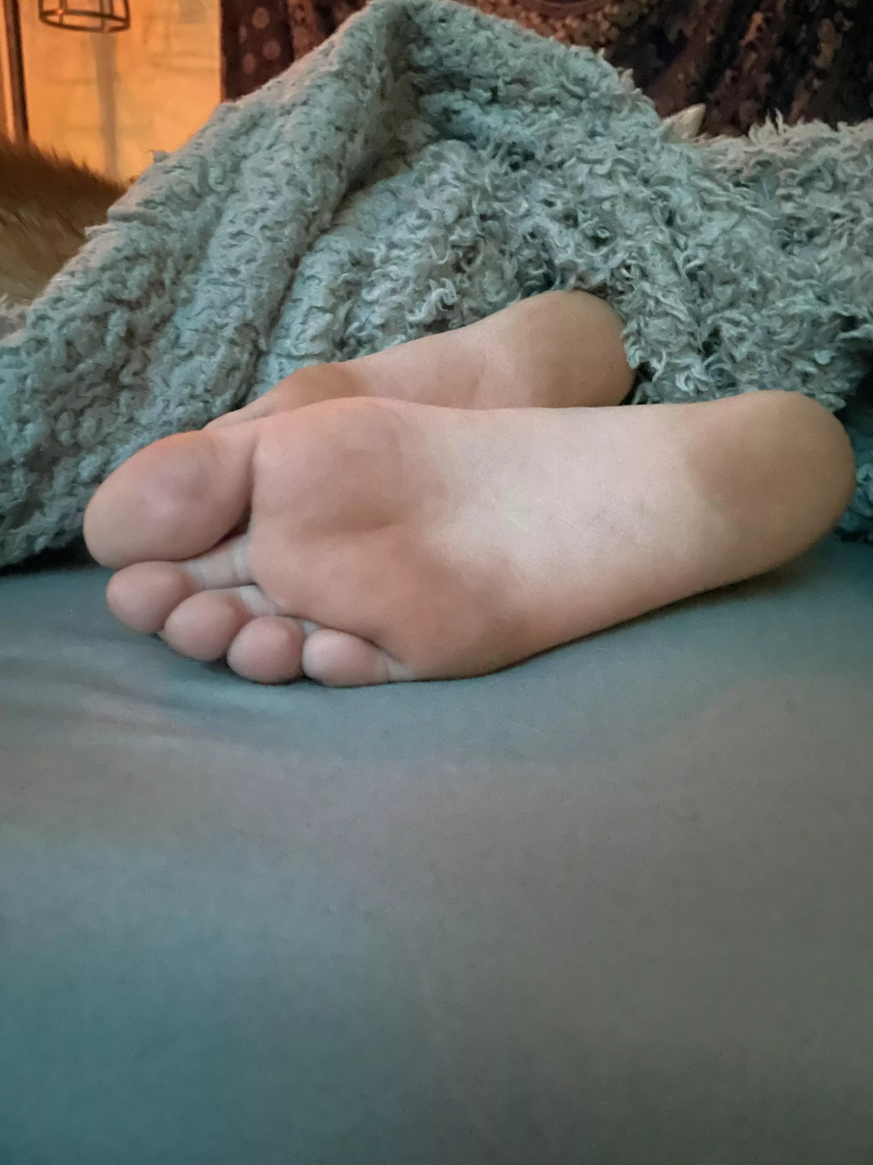 Sleepy feet