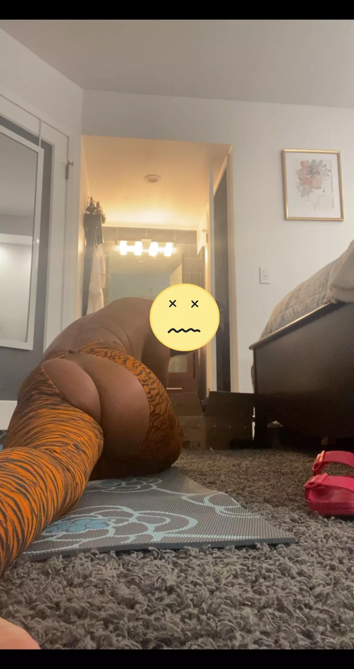 😈😈 slide in my messages and tell me how do you want me to fuck your husband???