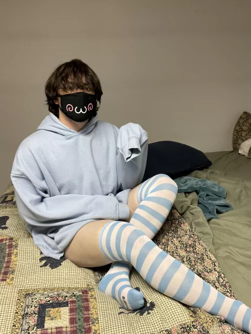 Slight face reveal 😖