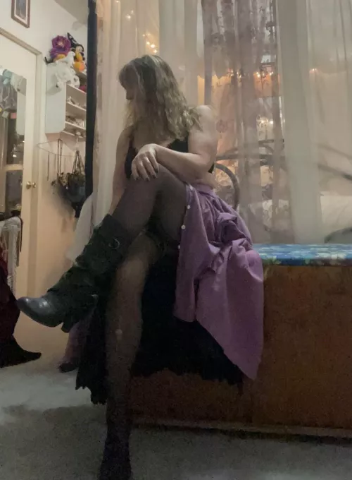 Slip these boots on š