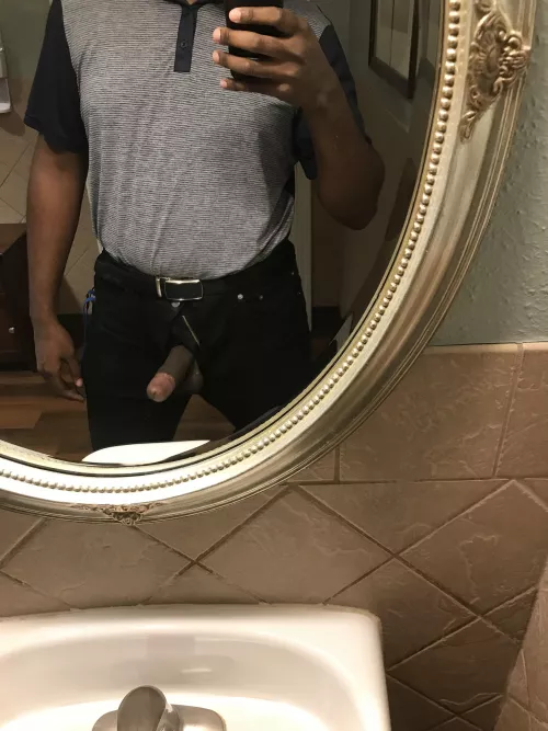 Slow night at work 🤷🏿♂️
