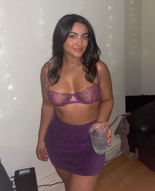 Slutty desi