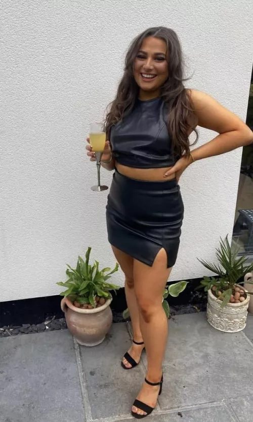 Slutty little Lillie