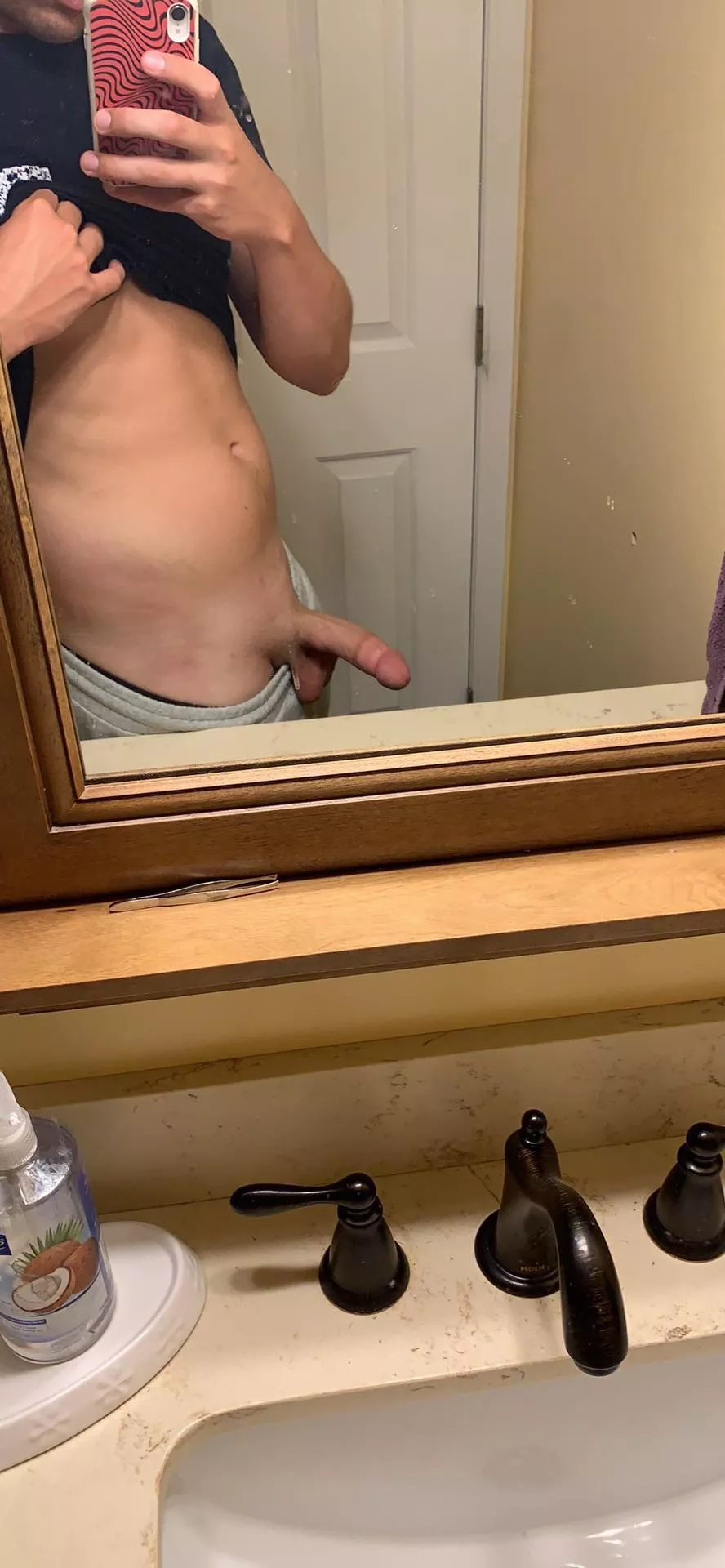 Smile if you like dick😜