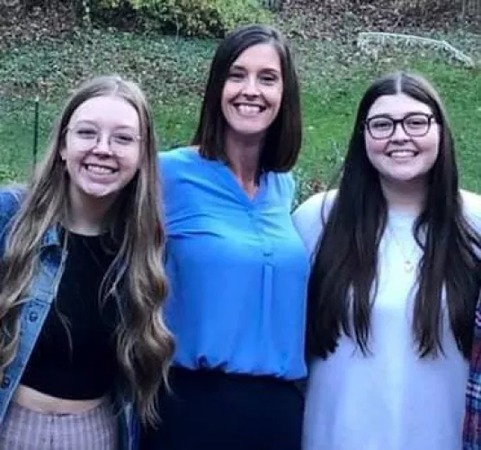 Smiles all around for being online