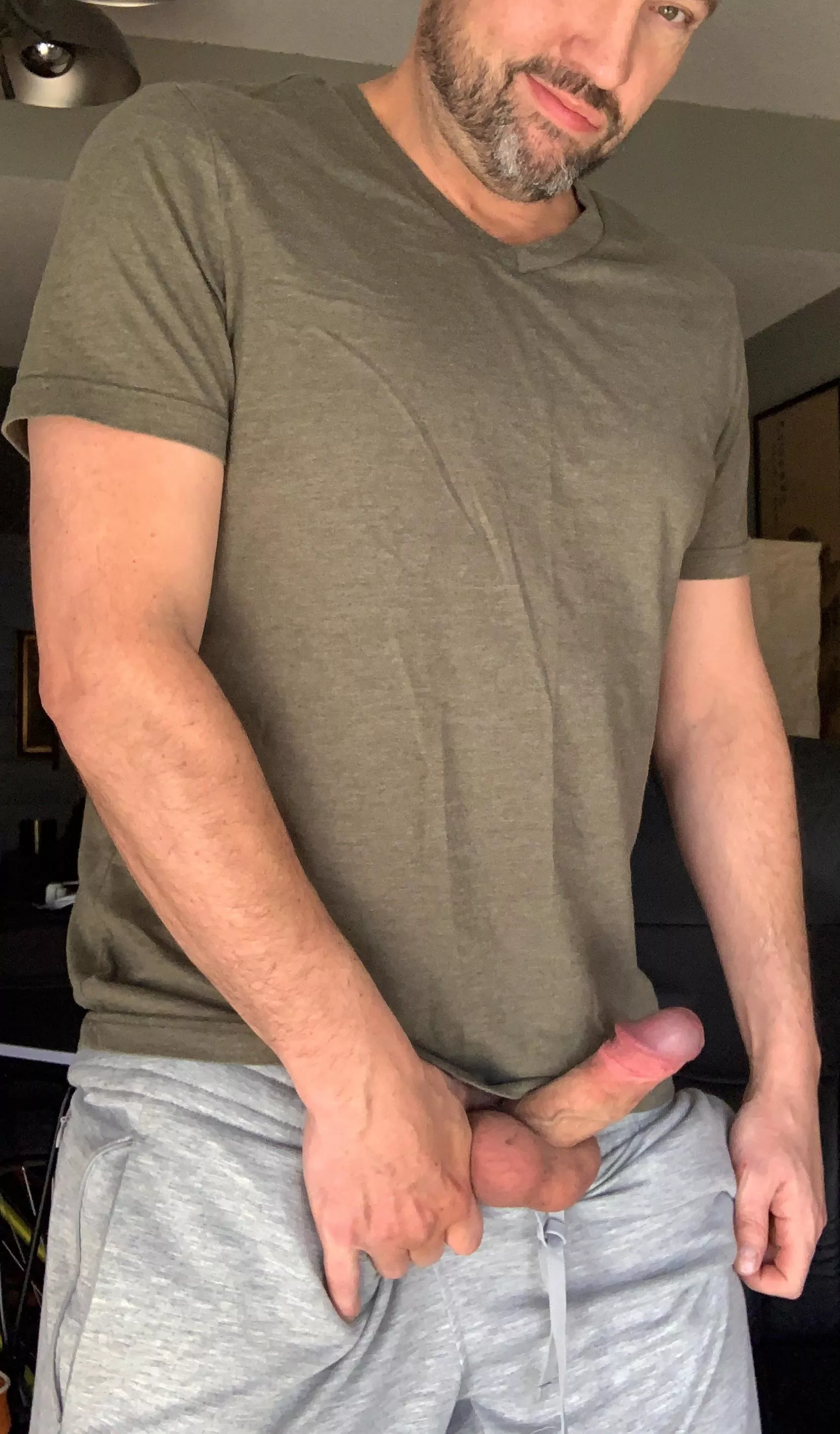 smirky beardy boner.