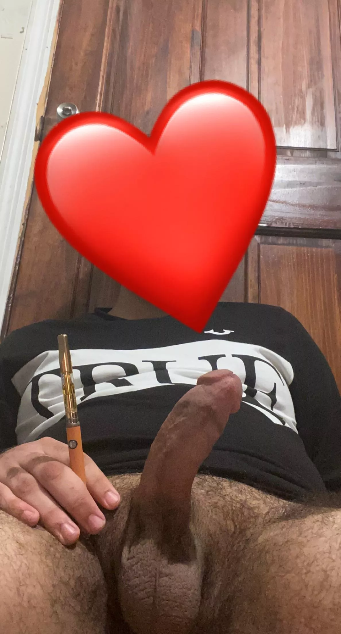 Smokes and strokes anyone?๐๐ Smokes and strokes anyone?๐๐
