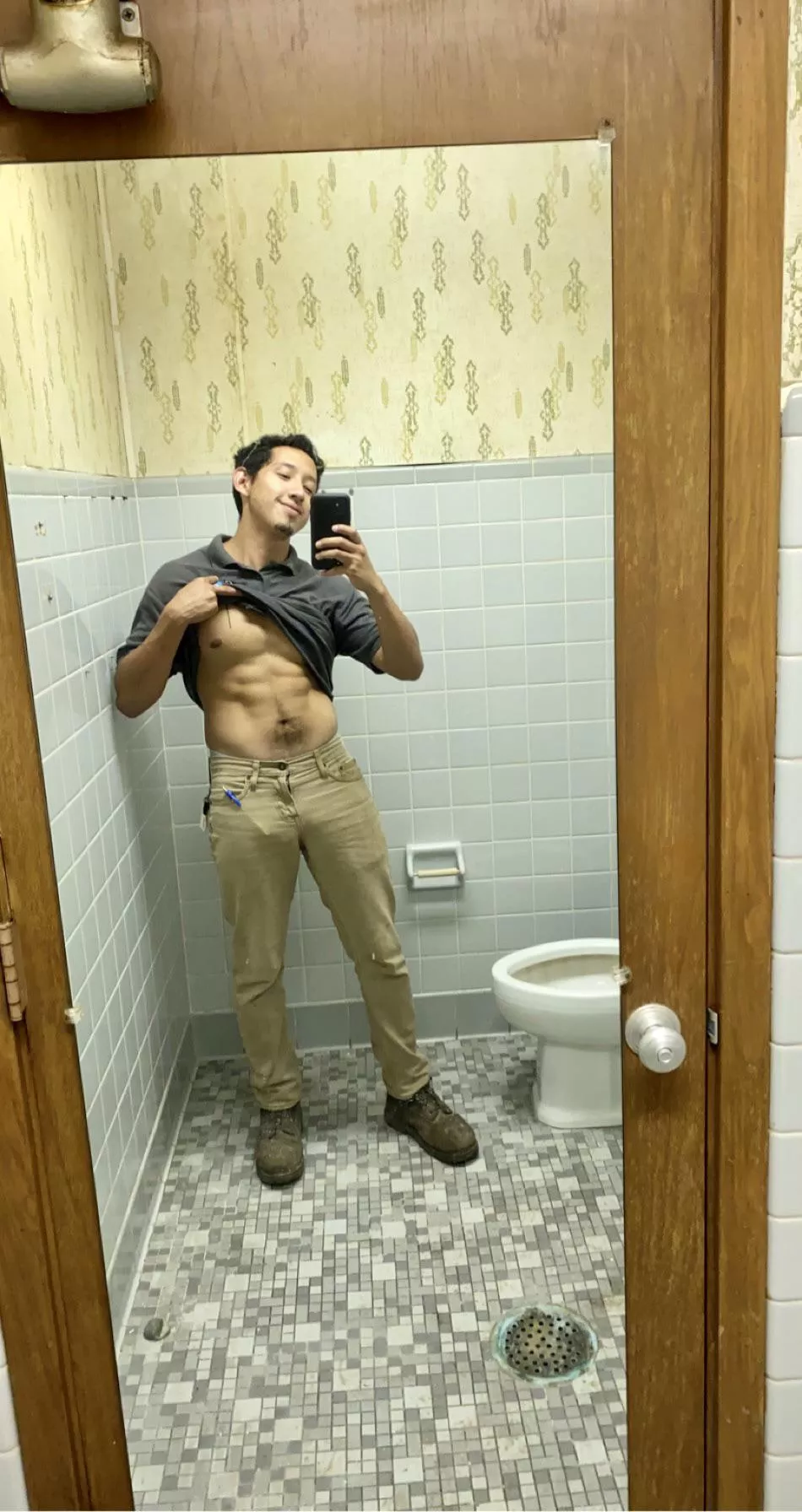 Snapped one at work, don’t tell HR 🤫