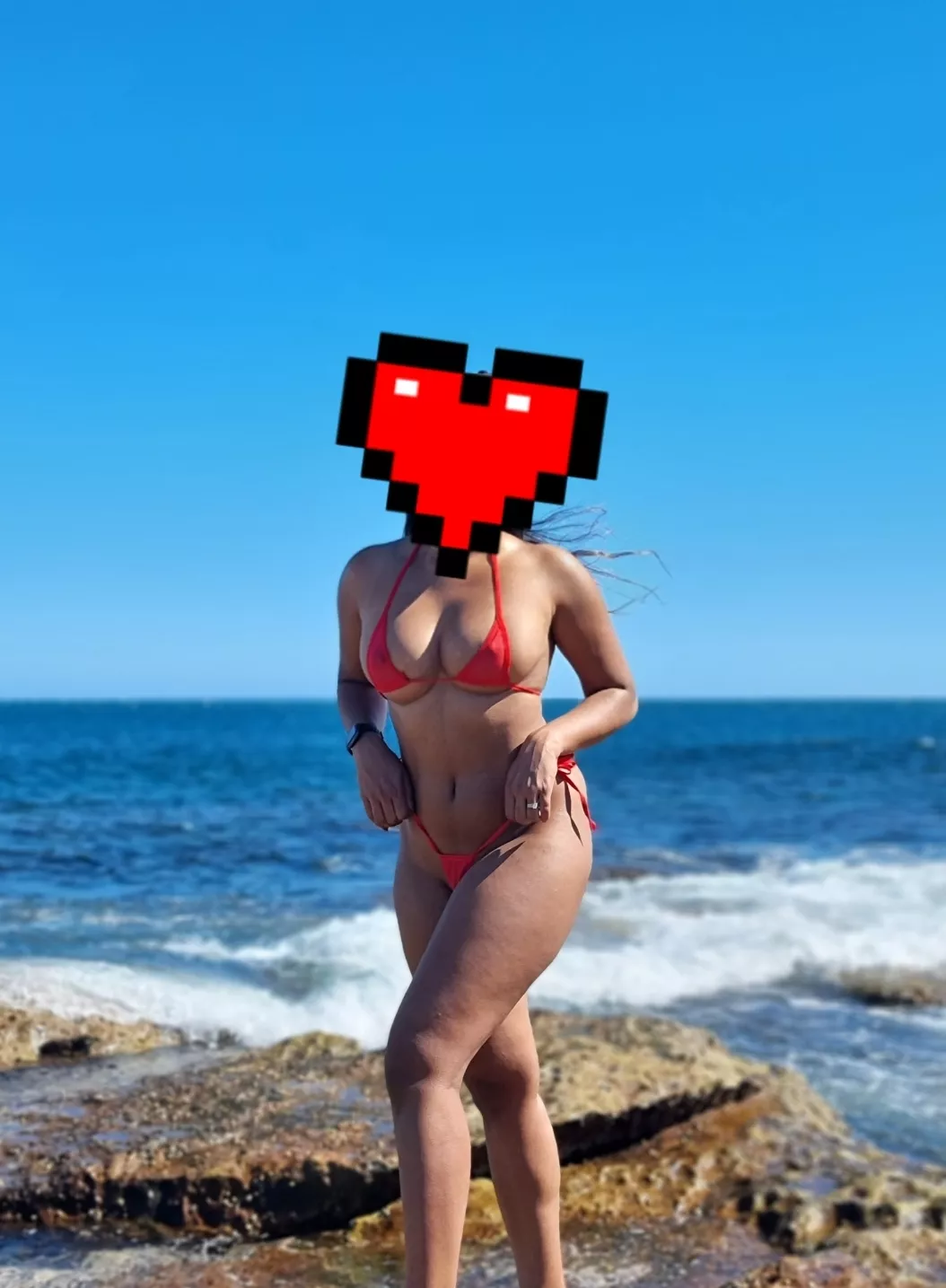 Sneak peek of my most recent outdoor photoshoot, should I post more? [F]