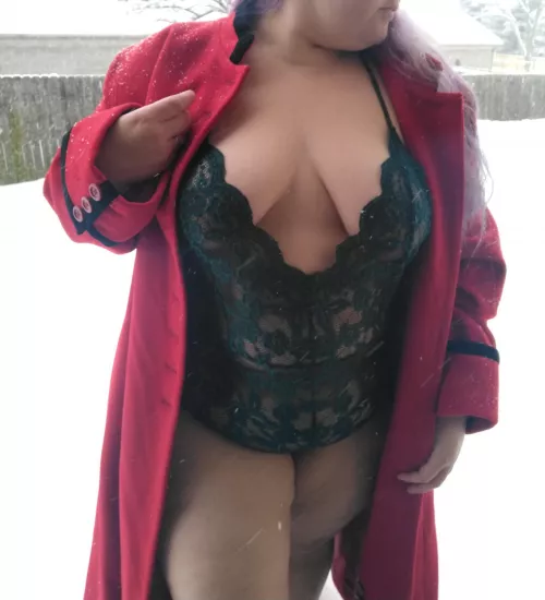 Snowy seduction (nouveau me)