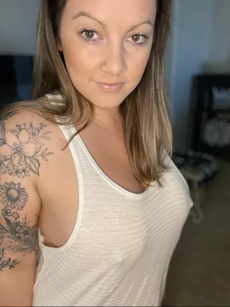 So glad I don’t need bras 🤍