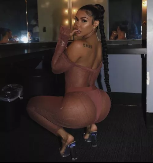 So horny for Chinese Kitty