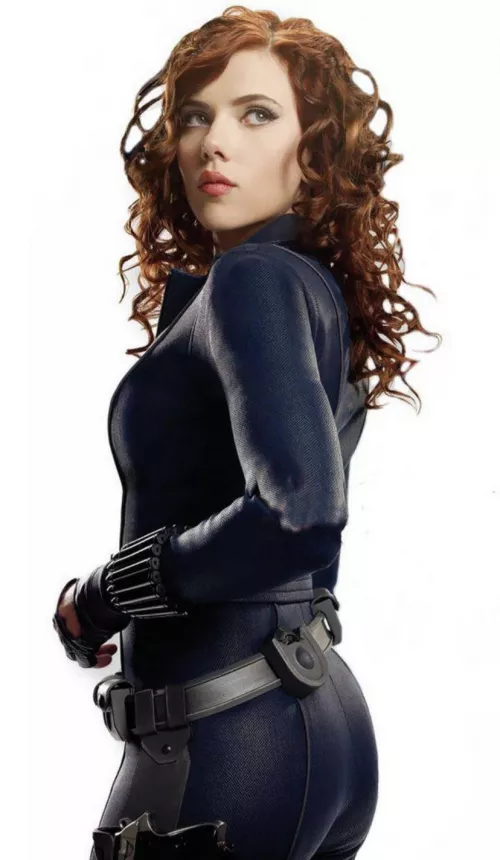 So horny for Scarlett Johansson! Can any buds please drain me to her?