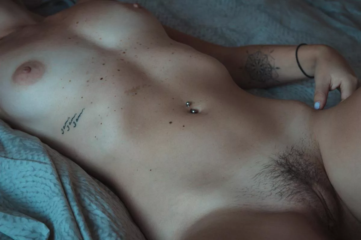 So I heard some hairy pussy lovers are here! Do you like mine? 😏