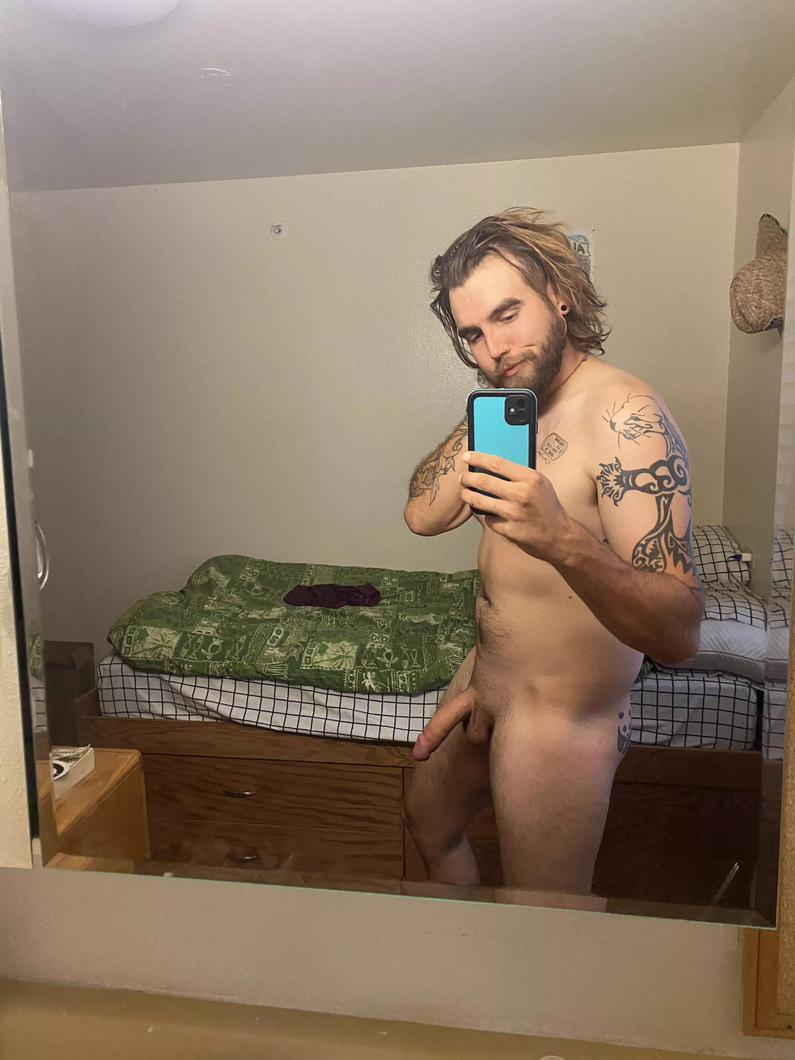 So if i had a only fans... who would follow und what would ya like to see ?