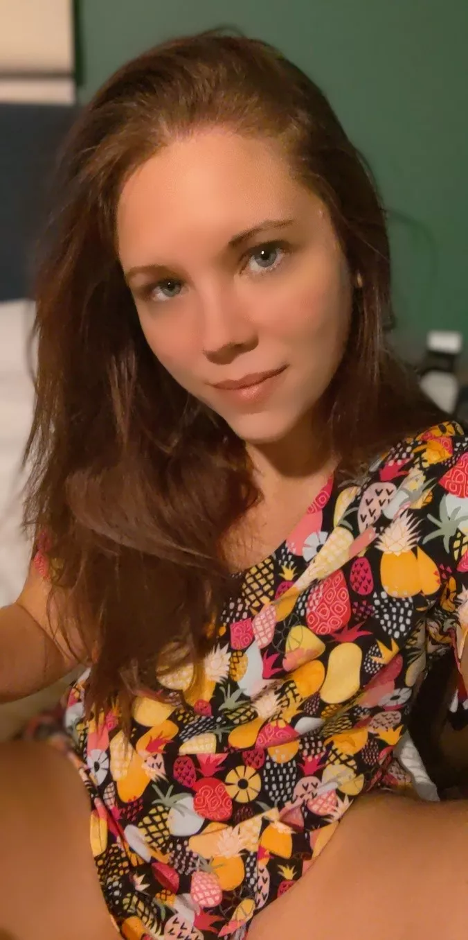 so nice to get home and take the makeup and pants off π₯° so nice to get home and take the makeup and pants off π₯°