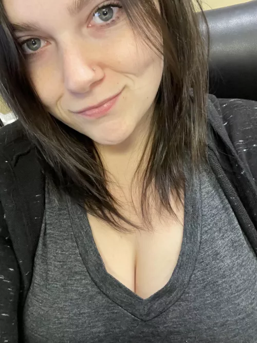 So tired! Hope it’s not noticeable 🥺