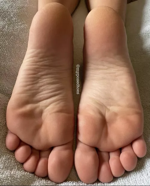 Soft soles that love to be covered ππ¦