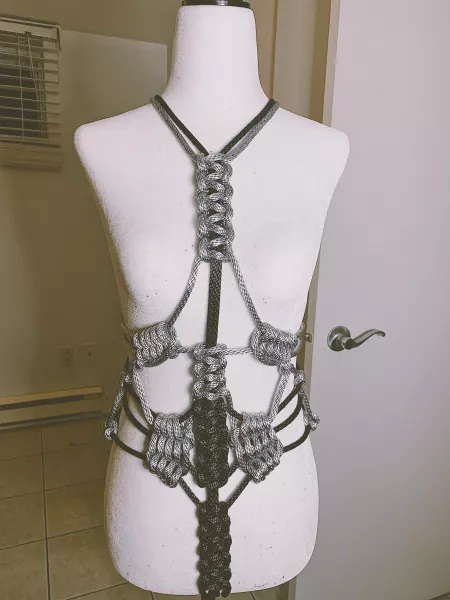 Some free styling I did last night with an end result Iām very happy with:)