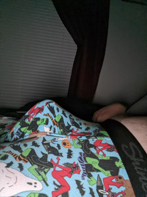 Somebody wants to play tonight