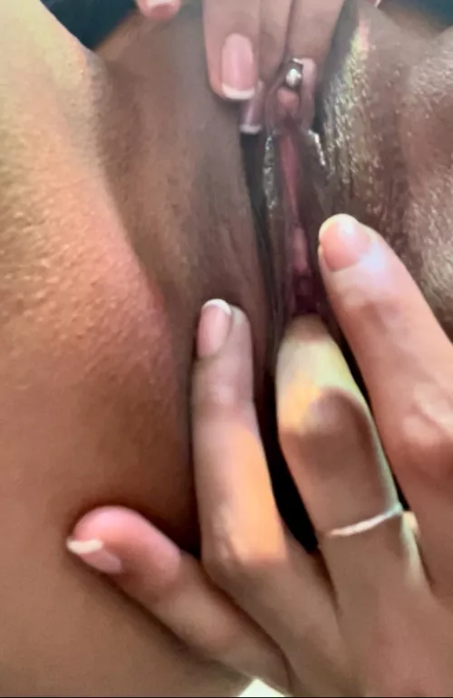 someone came out to say hello during playtime 🤪🥰