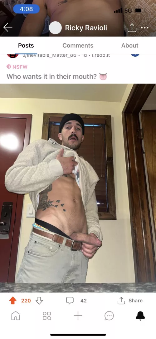 Someone come suck it 👅