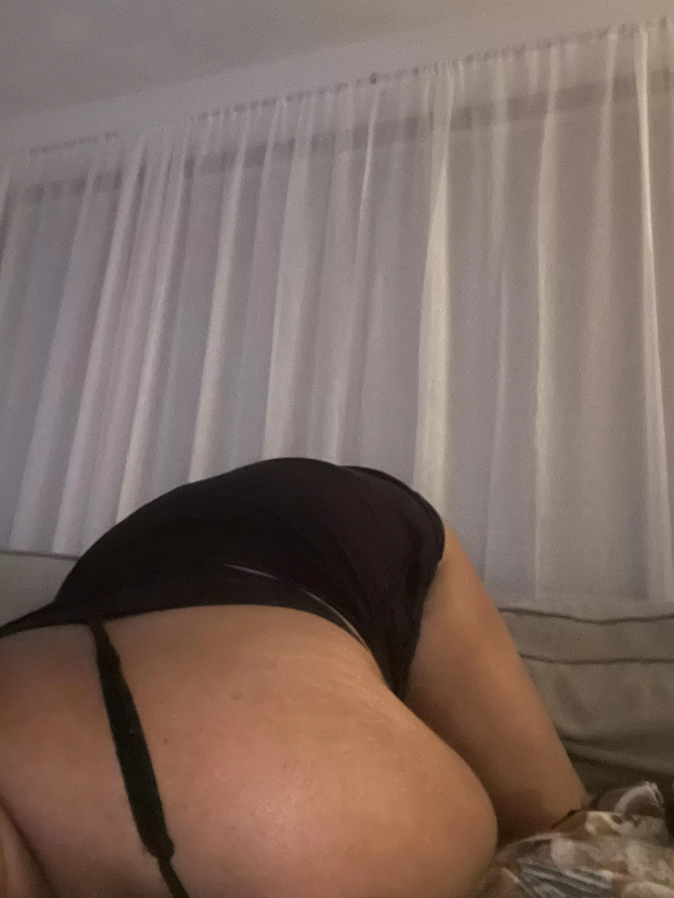 someone message me im bored and need to take my stress out 😫