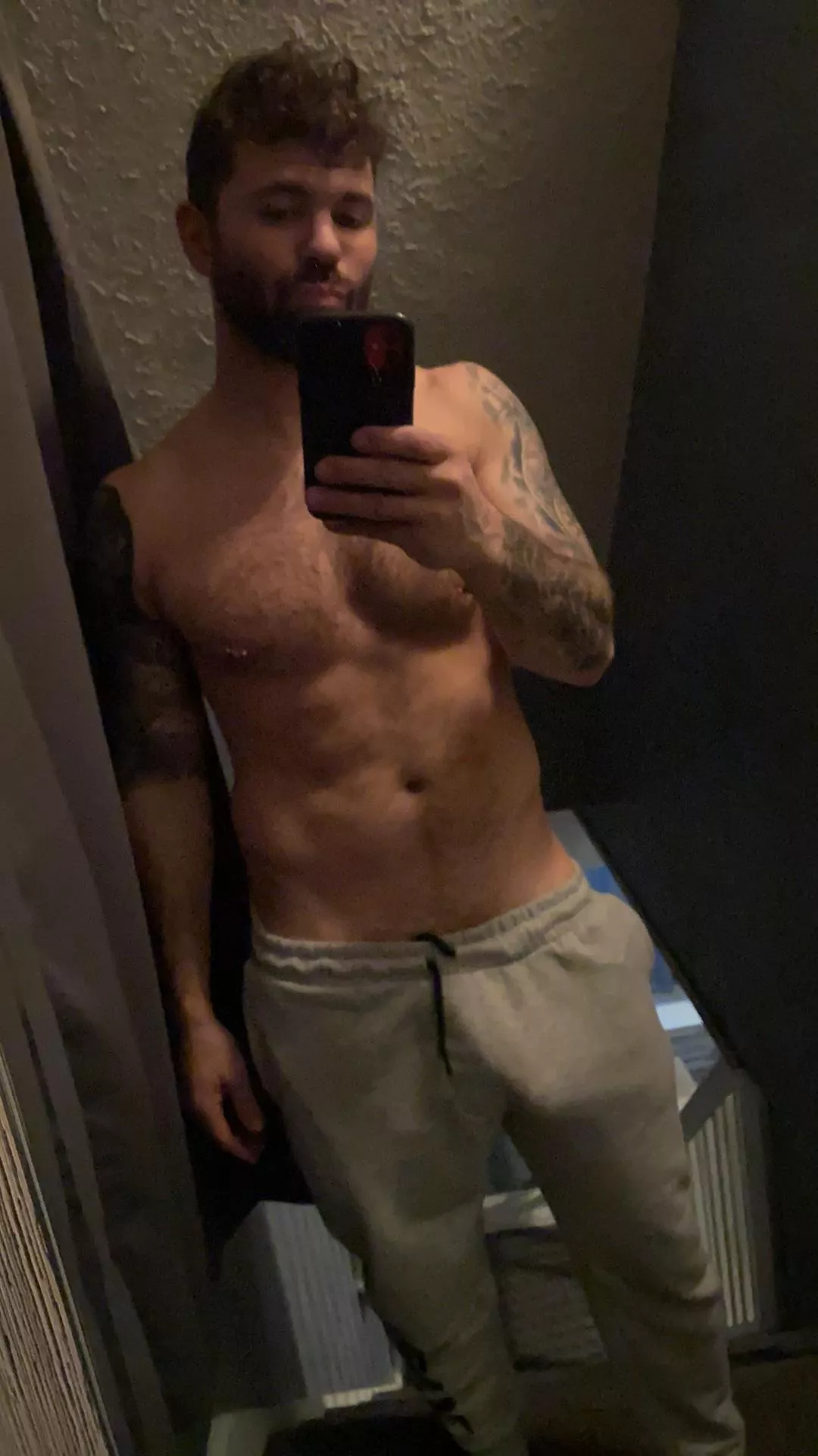 Someone take these off of me so I quit taking selfies in them 😏