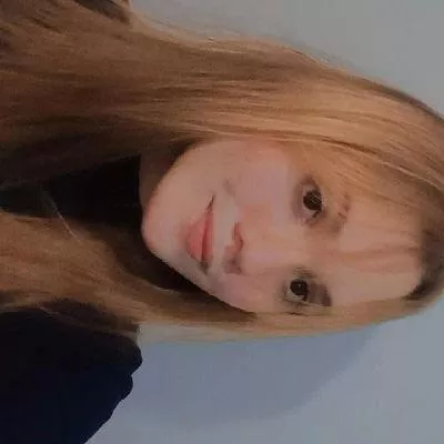 someone to do a tribute to my cousin by putting his penis in her eyes