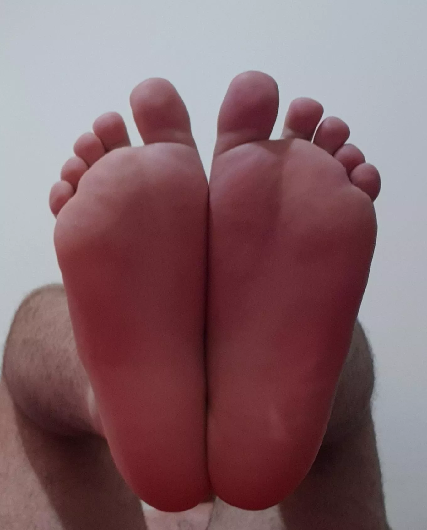 Someone who knows what to do?😉👅💦👣