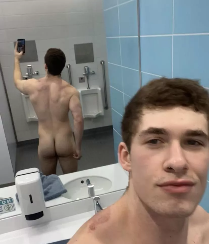 Something fun about getting totally nude In public bathrooms π Something fun about getting totally nude In public bathrooms π