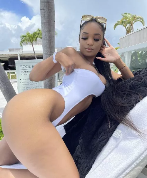 Something sexy for your eyeballs π€ͺβ€οΈ SC: miss_baddie9819