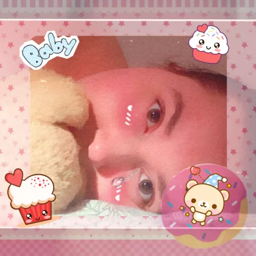 🐻🍼Sometimes I feel like I'm too needy and too clingy. Or almost all the time. Anyone else feel the same way? 😔💔