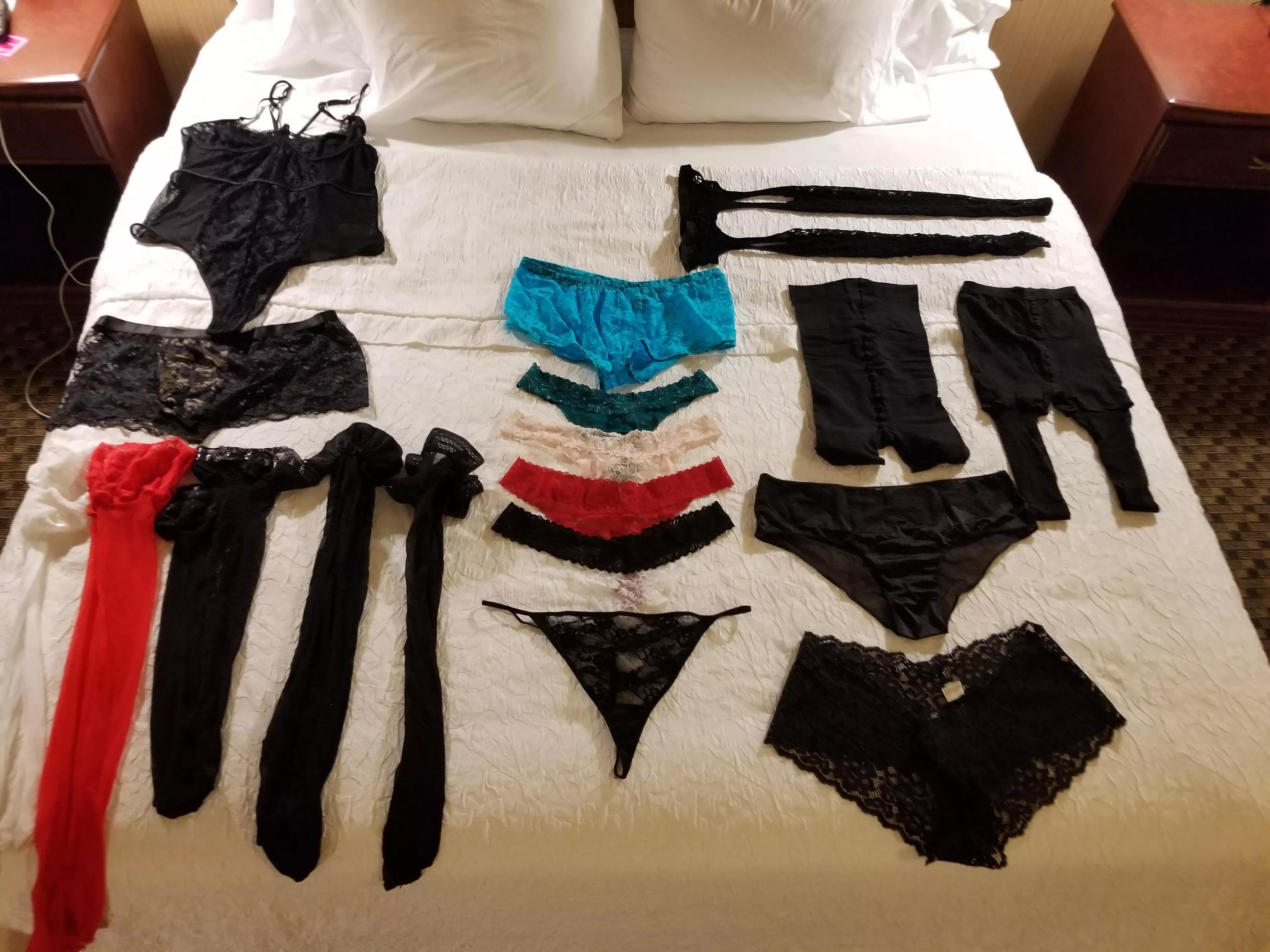 Soooo...hotel to myself. All night to play dress up 👗. I would for anyone to tell me what to wear together. Message or post a reply. I'm not selling or any of that. Just feeling playful and kind of dirty tonight. I promise to honor Any requests that 