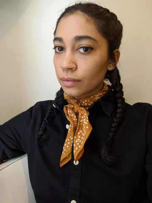 Sorry not a lewd! Just my clean face 😈