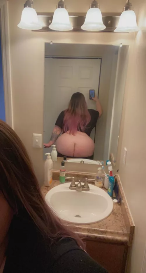 Spank it til it’s red.