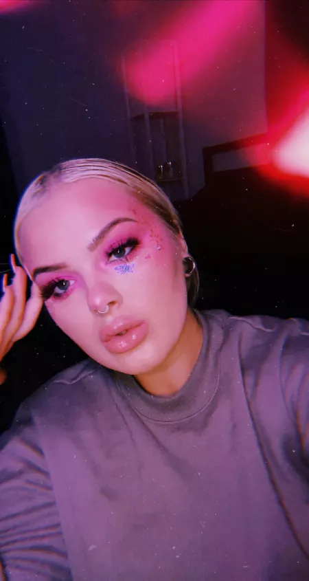 Sparkles for you bb✨🖤🔥