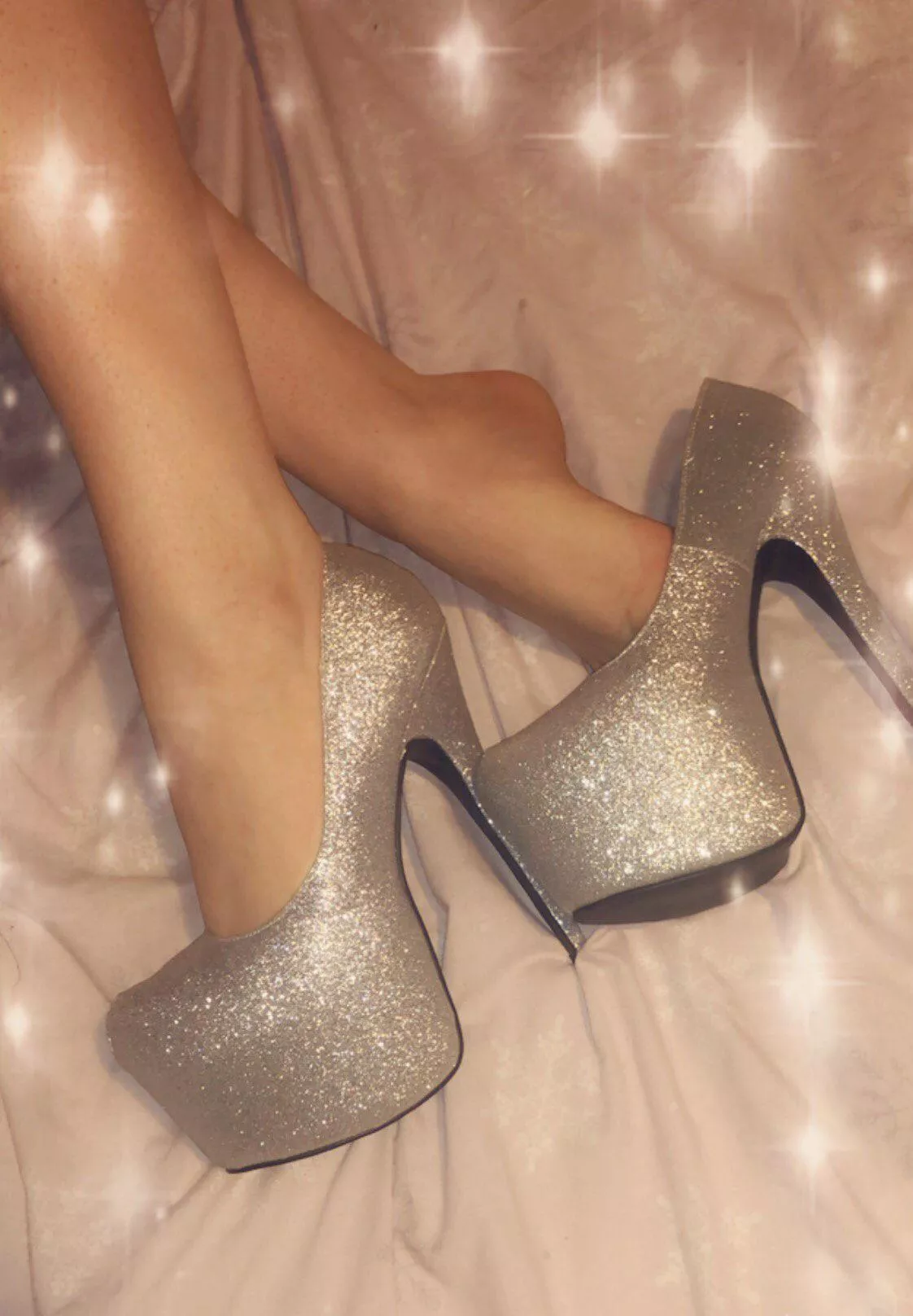 ✨sparkly heels✨