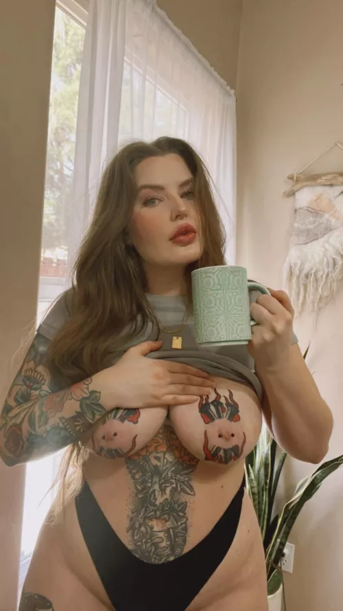 Spend your Sunday with me 😘