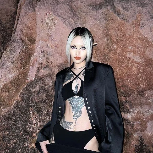 (@ssssssssiava) [instagram]