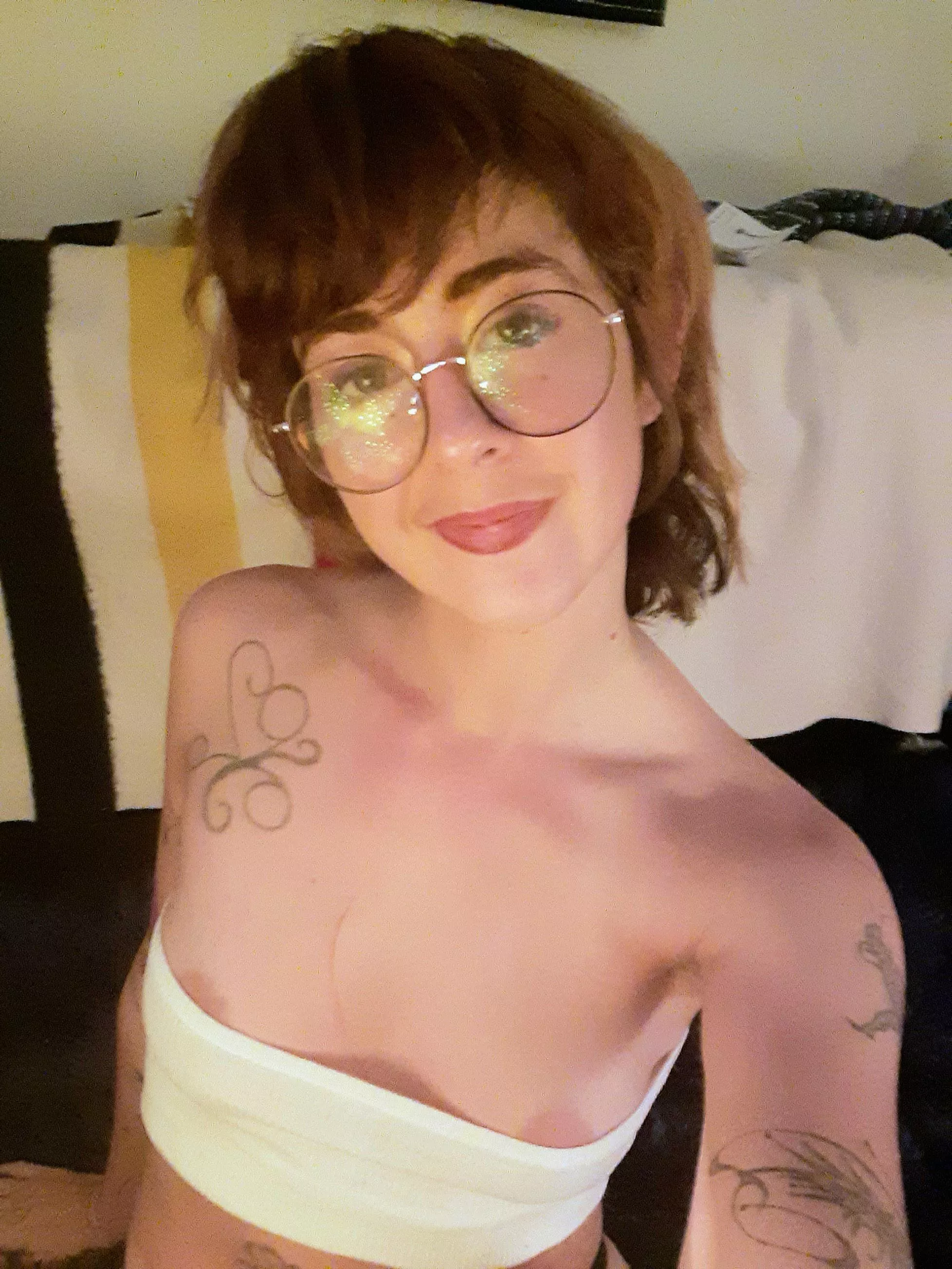 stars in my glasses like grains of sand ☆