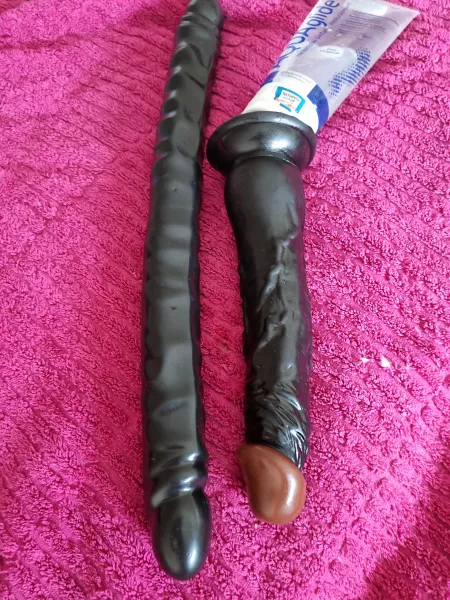 Start to stretch my hole for your fistโ๐๐ค