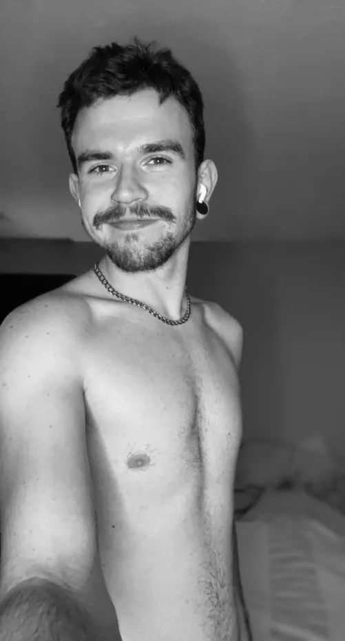starting to see chest progress & itβs such a confidence boost π₯Ί